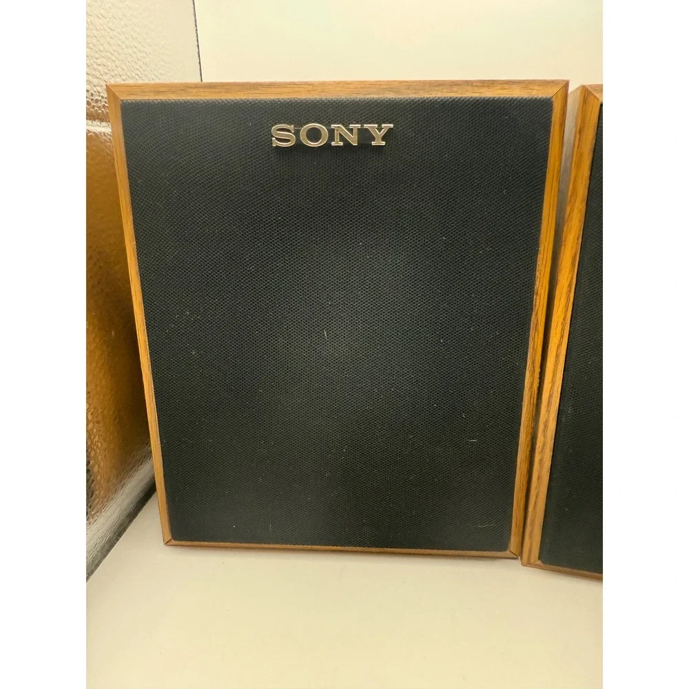 Sony SS-U21 Vintage Bookshelf Speakers Wood Grain 40W 8 Ohm Made in USA Pair